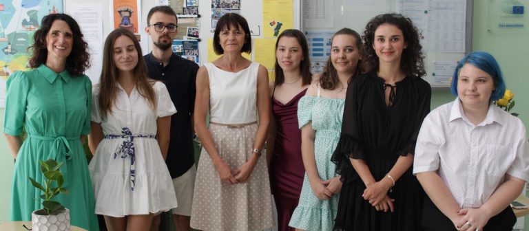 Congratulazioni ai maturandi!!!