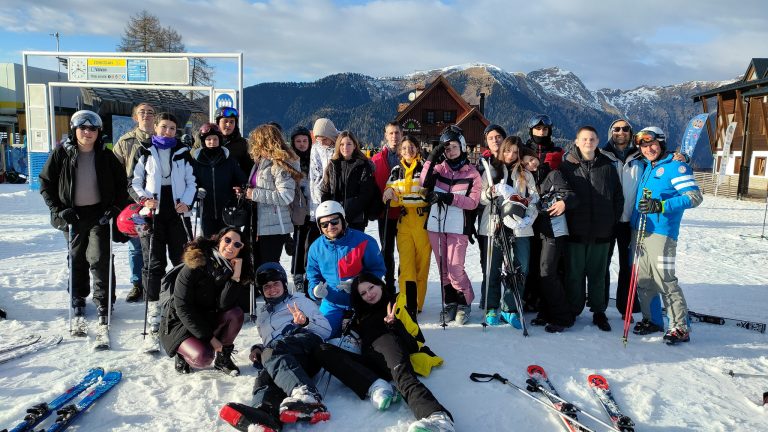 Giornata sportiva sulla neve a Zoncolan